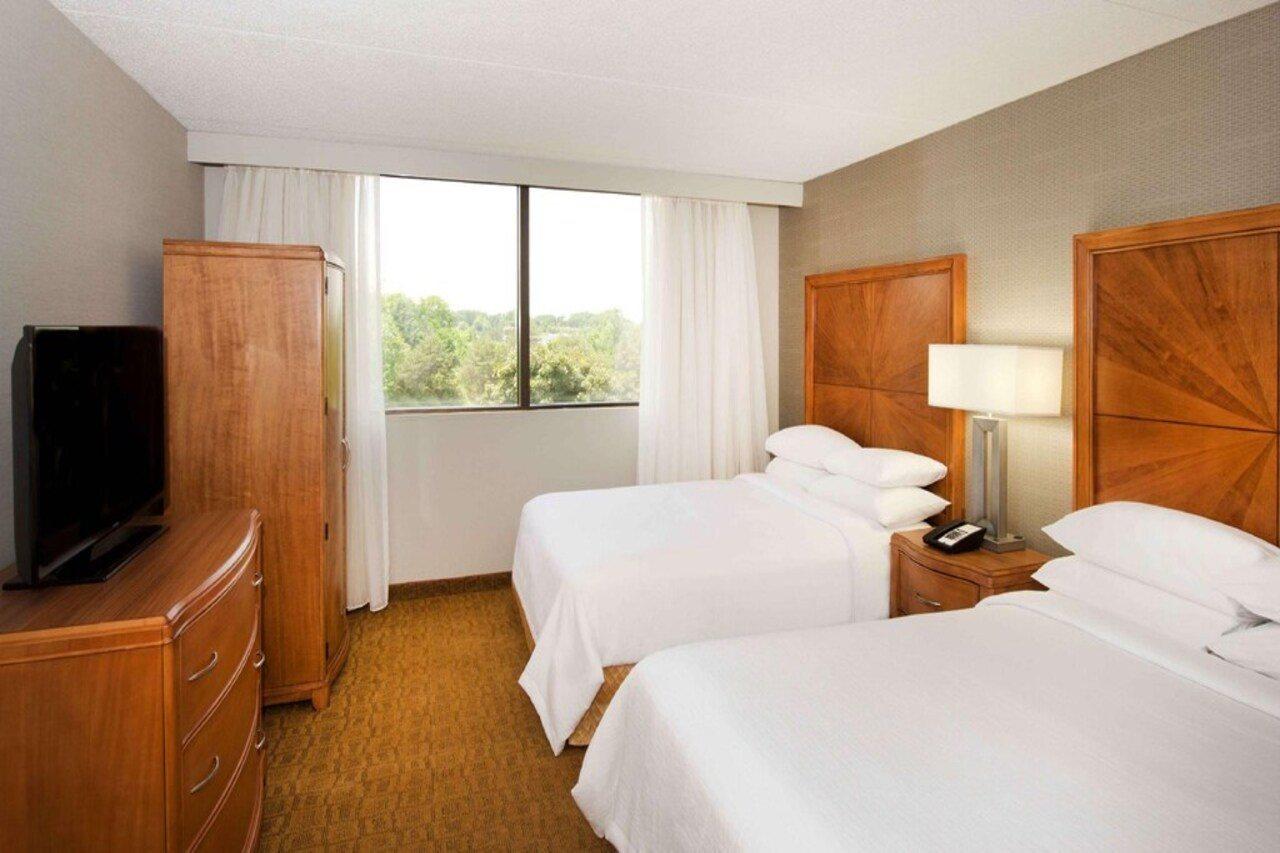 Embassy Suites By Hilton Detroit - Livonia/Novi Bagian luar foto