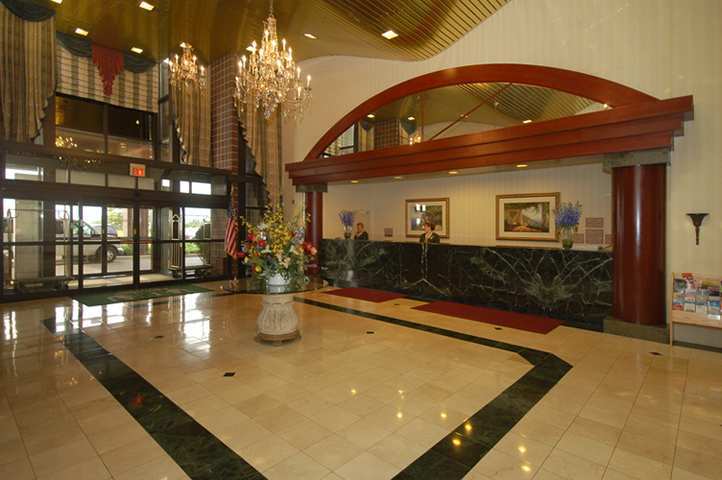 Embassy Suites By Hilton Detroit - Livonia/Novi Bagian luar foto